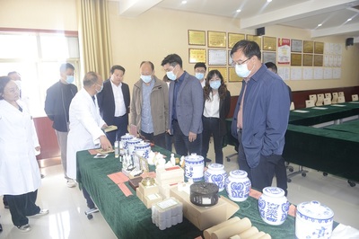 定西市科学技术局 工作动态 青岛市市南区科技局考察组深入安定区进行实地考察对接