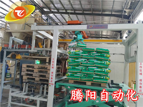 全自动码垛机助力饲料行业 解决常见困扰与淀粉制品研发新路径